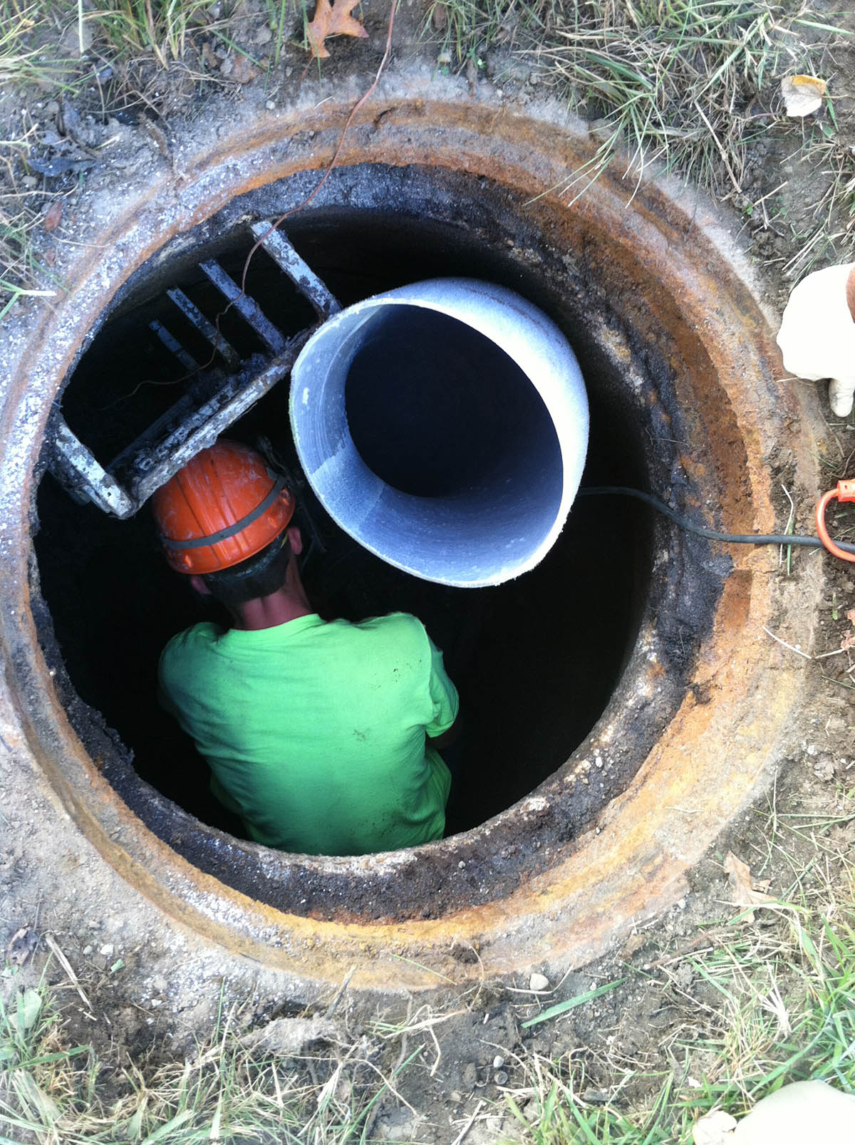 Reline Your Sewer Pipes With Perma-Liner!